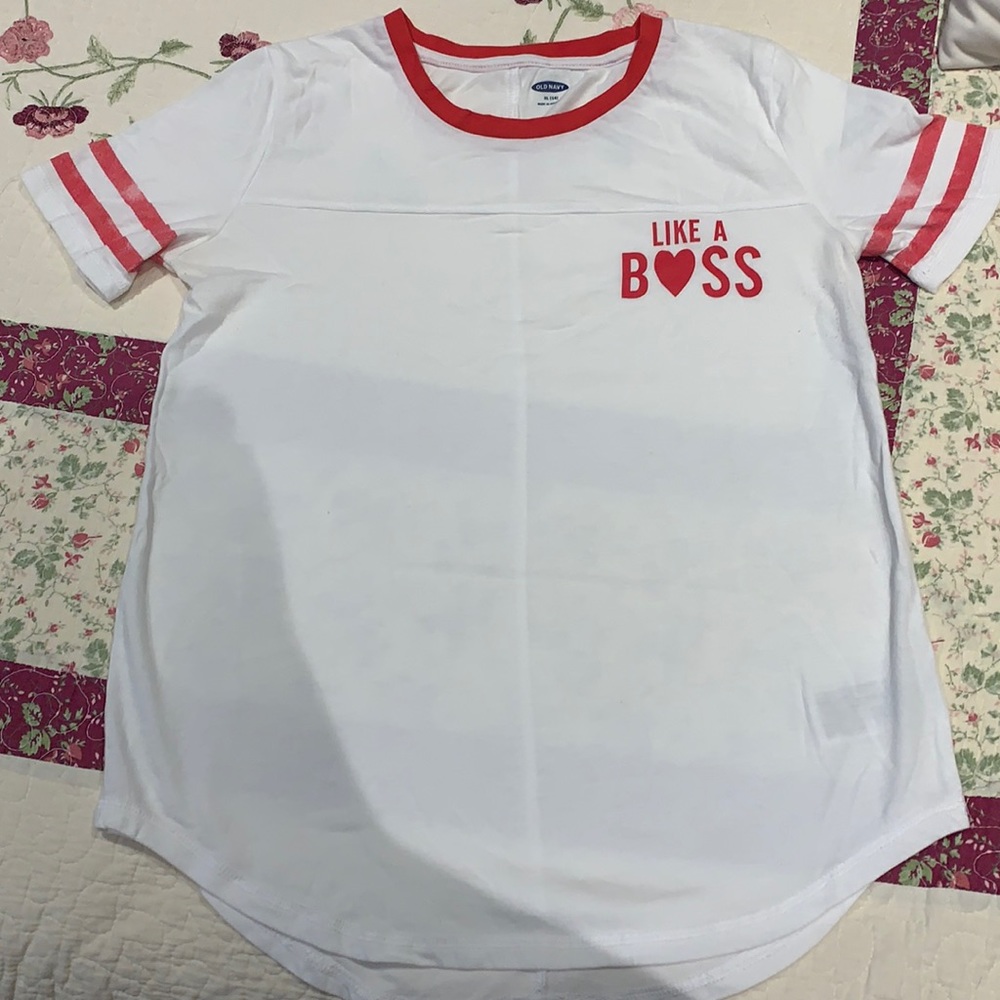 Old Navy T-Shirt